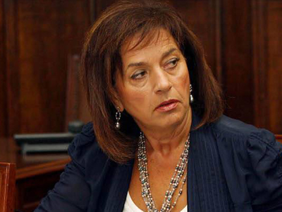 Εξηγήσεις ζητεί η Β. Παπανδρέου για τους χειρισμούς της ΤτΕ
