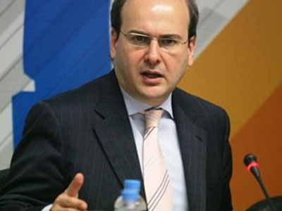 «Η κυβέρνηση υποβαθμίζει τη Γενική Γραμματεία Καταναλωτή»