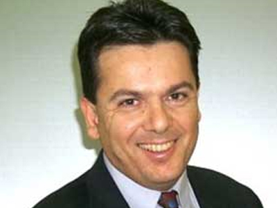 Καθοριστική η ψήφος ομογενούς γερουσιαστή για τους πλημμυροπαθείς της Αυστραλίας