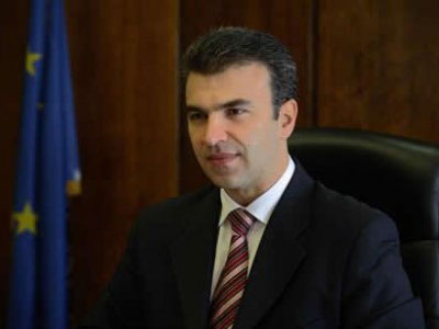 Απορρίπτει τον «Καλλικράτη» η ΝΔ