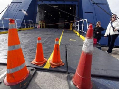 Αυξήσεις-φωτιά στα ακτοπλοϊκά εισιτήρια