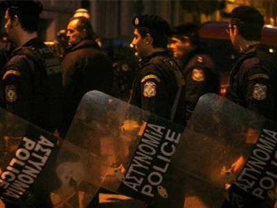 Ένταση έξω από το «Κλέανθης Βικελίδης»