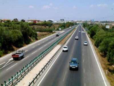 Ολιγόλεπτη διακοπή κυκλοφορίας στον αυτοκινητόδρομο Κορίνθου – Καλαμάτας