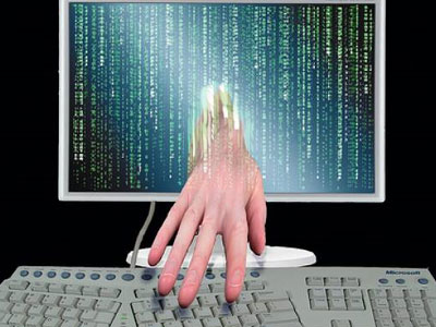 Δολιoφθορά και κατασκοπεία πίσω από την «κυβερνοεπίθεση» στο Ιράν