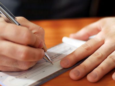 Ανωνυμία τέλος για τις ακάλυπτες επιταγές