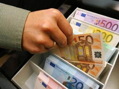 Απαισιόδοξοι για την οικονομία οκτώ στους δέκα  Έλληνες