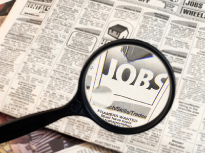 Τέσσερις στους δέκα Έλληνες έτοιμοι να φύγουν…