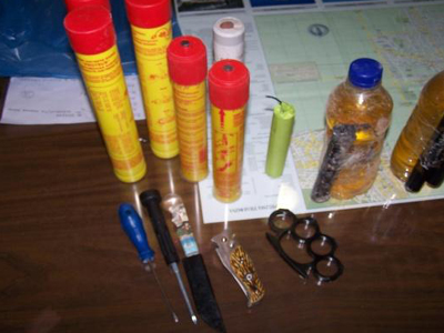 Το οπλοστάσιο της ντροπής…