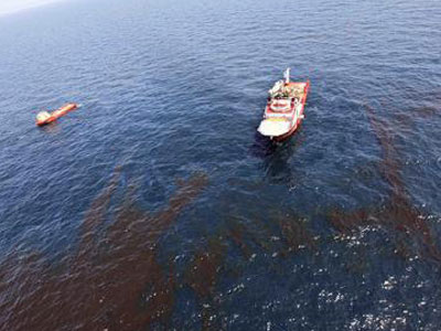 Συνεργασία ΗΠΑ-Μεξικού για την καταπολέμηση της πετρελαιοκηλίδας