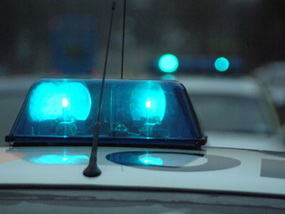 Τους ξυλοκόπησαν και στη συνέχεια τους λήστεψαν