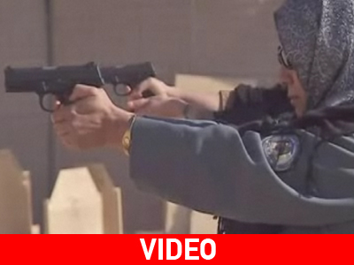 Αστυνομικίνες εναντίον Ταλιμπάν