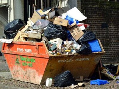 Κίνδυνος για την υγεία η συσσώρευση απορριμμάτων στη Θεσσαλονίκη