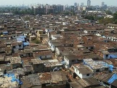 Χειροτερεύει ο εφιάλτης των παραγκουπόλεων