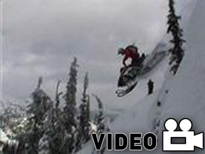 Τρέλες με snowmobile