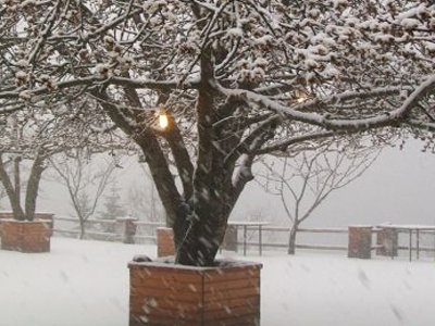 Στα λευκά πολλά χωριά της Δυτικής Φθιώτιδας