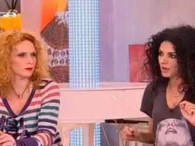 Σολωμού – Παπούλια: Πώς είναι ως μαμάδες;