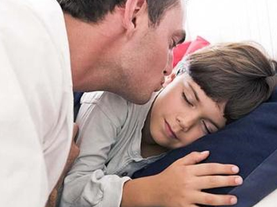 SEXUALITY:  Ο γιος μου βρέχει το κρεβάτι του