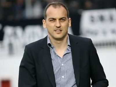 «Ο Φέισα μένει στον Ολυμπιακό»