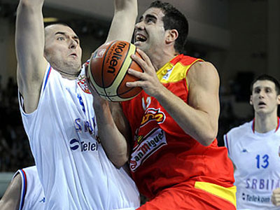 Ίδρωσε… αλλά κέρδισε τη Μεγάλη Βρετανία η Ισπανία