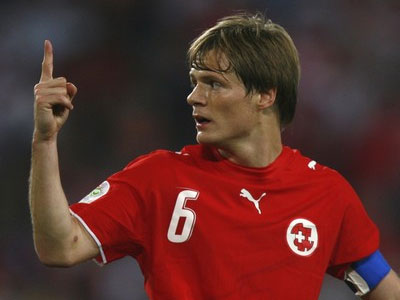 «Κρεμάει» τα παπούτσια του ο Φόγκελ