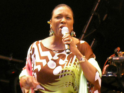 H θρυλική Dee Dee Bridgewater @ Gazarte