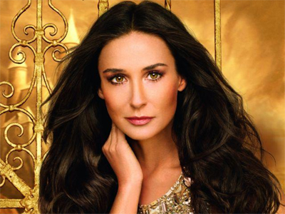 Η δικηγόρος με τη μελωδική φωνή