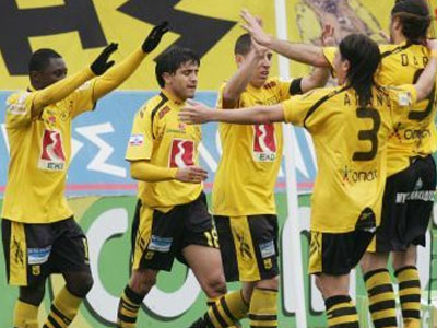 Εύκολο απόγευμα είχε ο Άρης, 2-0 τη Λάρισα