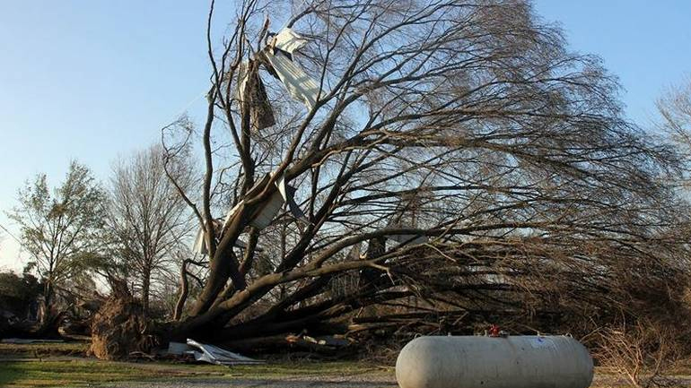 Αυξήθηκαν οι νεκροί από την κακοκαιρία στις ΗΠΑ