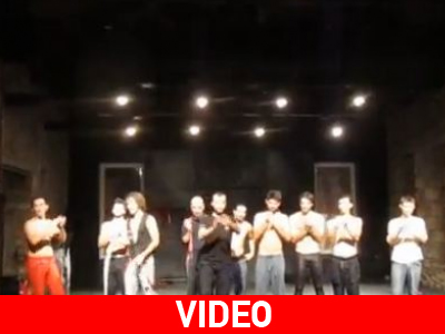 Πλάνα από την παράσταση «Corpus Christi»