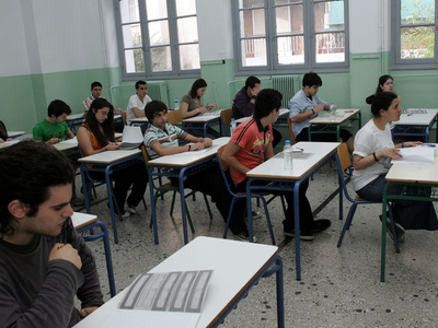 Πανελλαδικές: Σκληρή δοκιμασία για όλους