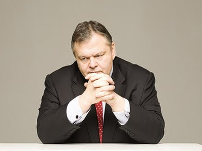 Στους μικρομεσαίους με μεγάλα προβλήματα ο Βενιζέλος