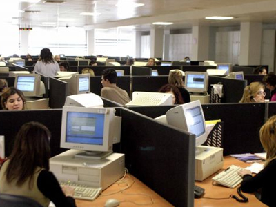 Πάνω από 3.000 υπάλληλοι αποχώρησαν από το Δημόσιο τον Ιούλιο