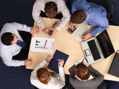 Δωρεάν νομική υποστήριξη σε νέους