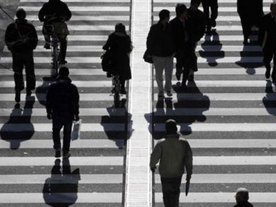 «Στο κόκκινο» η μαύρη εργασία το 2012