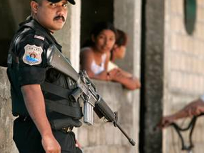 Δεκάδες πτώματα εντοπίστηκαν στο Μεξικό