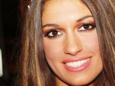 Για πού ετοιμάζει βαλίτσες η Άννα;