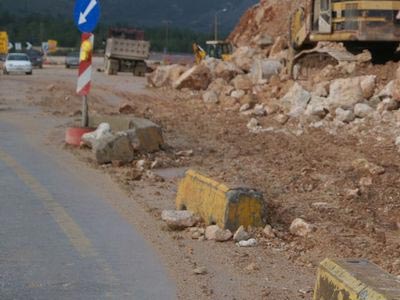 Τραυματισμός γυναίκας από πτώση πέτρας στα Χανιά