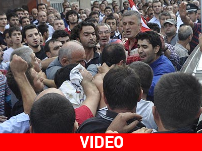 Νέες μάχες στην ΝΑ Τουρκία-Οργή πολιτών Νέες μάχες στην ΝΑ Τουρκία-Οργή πολιτών