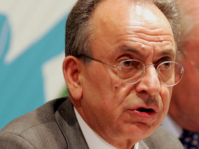 «Ελληνική ιθαγένεια στον Γιούνκερ»