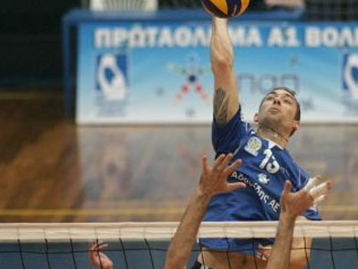 Βόλεϊ: Ανανέωσε με Ηρακλή ο Κανέλλος