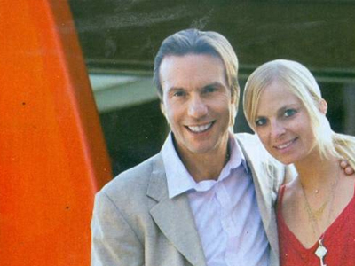 Ο έρωτας του χτύπησε την πόρτα!