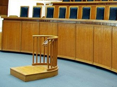 Στους δρόμους δικαστές και εισαγγελείς