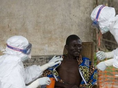 Αυξάνονται οι νεκροί από τον ιό Έμπολα