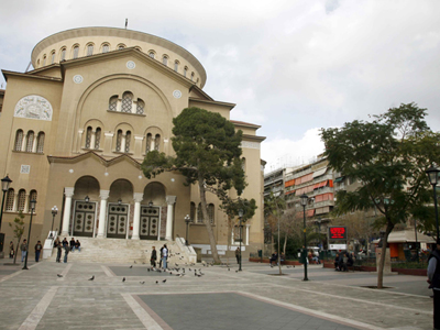 Ακροδεξιοί προπηλάκισαν τον ιερέα του Ι.Ν. Αγίου Παντελεήμονα