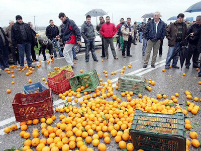 Στους δρόμους και οι αγρότες της Πελοποννήσου