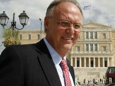 Δούκας εκτός – Έβερτ εντός