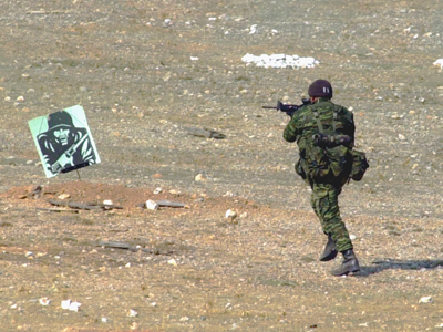 «Ευμενής» μετάθεση γιου βουλευτή