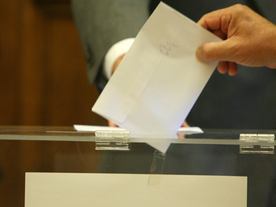 Εντάσεις, ενστάσεις και κόντρες για την ψηφοφορία