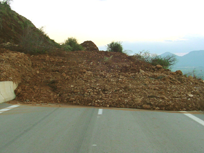 Στα δύο κόπηκε η Ελλάδα