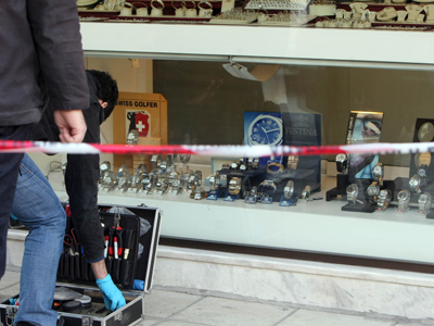 Ξυλοκόπησαν τον φύλακα γιατί απέτρεψε τη ληστεία